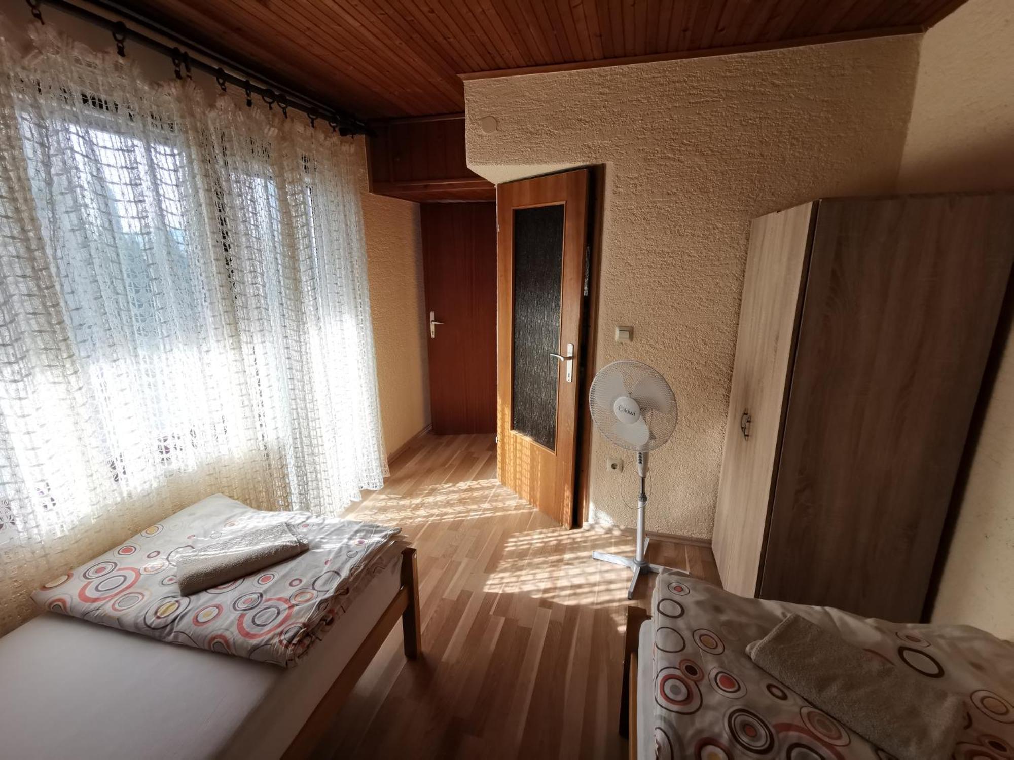 Guest House Dijana Кралєвиця Екстер'єр фото