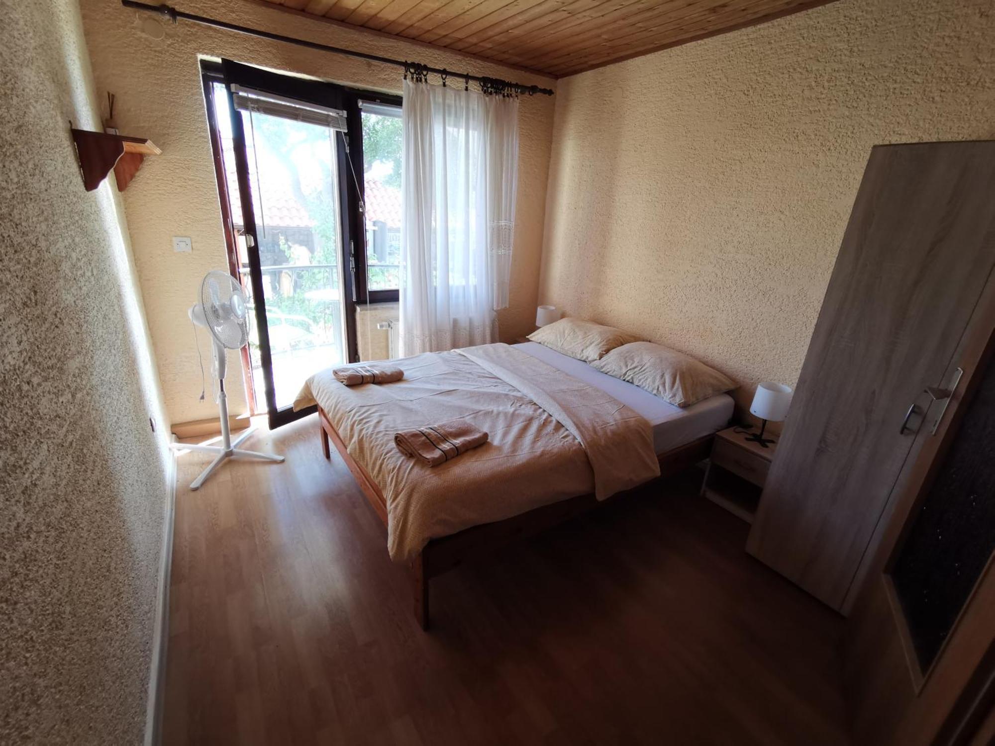 Guest House Dijana Кралєвиця Екстер'єр фото