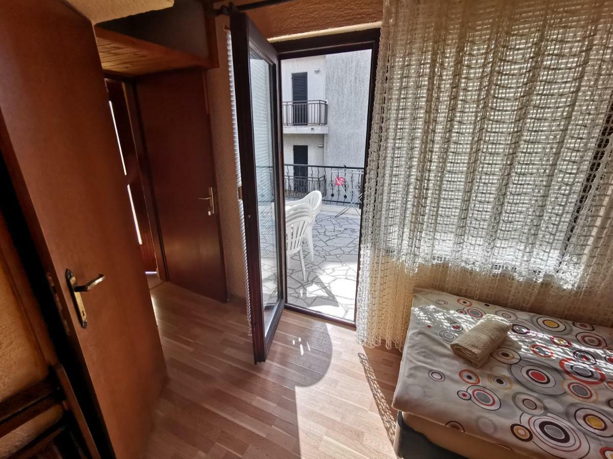 Guest House Dijana Кралєвиця Екстер'єр фото